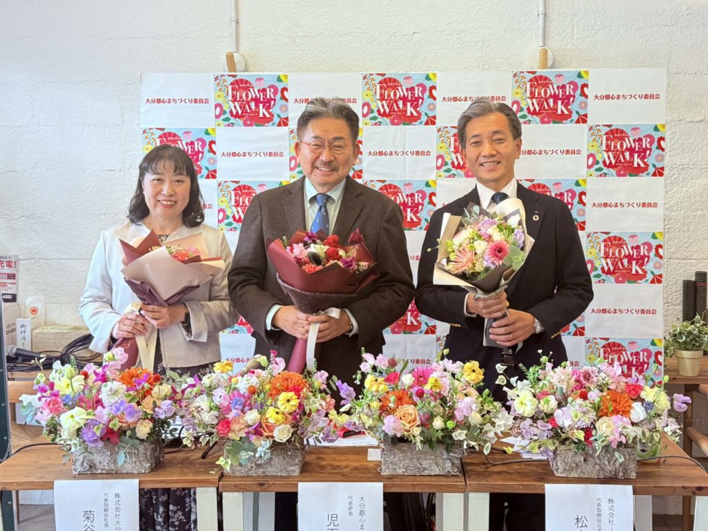 1f18db9d-5815-4c17-a773-da86a0340638